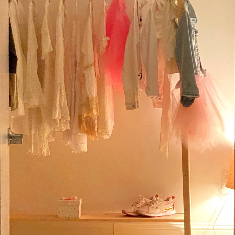 UNLISTED LIVE SHOW ITEMS
